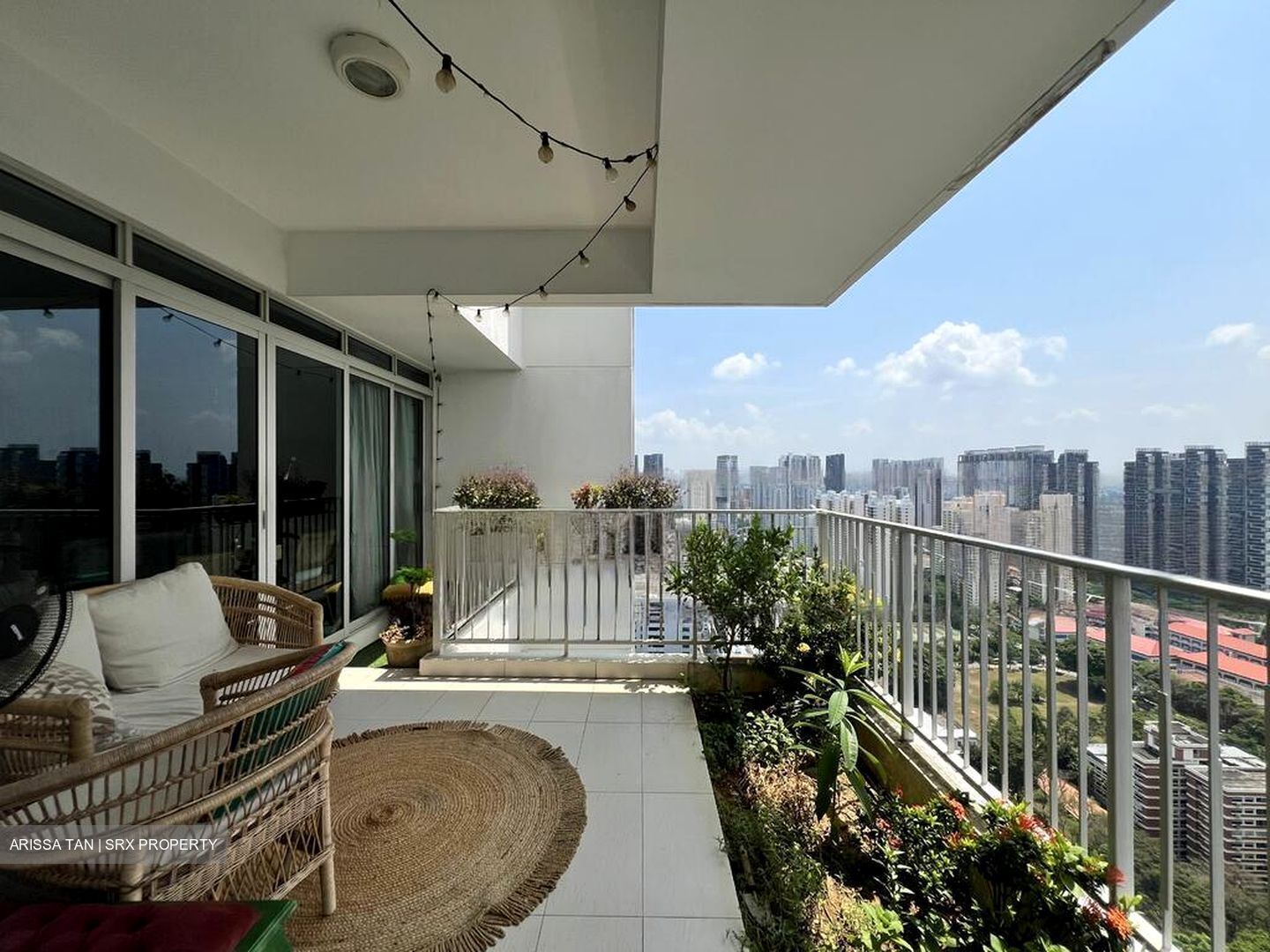 The Metropolitan Condominium (D3), Condominium #575875281